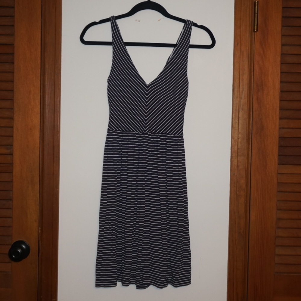 🌇 Loft Blue Stripped dress